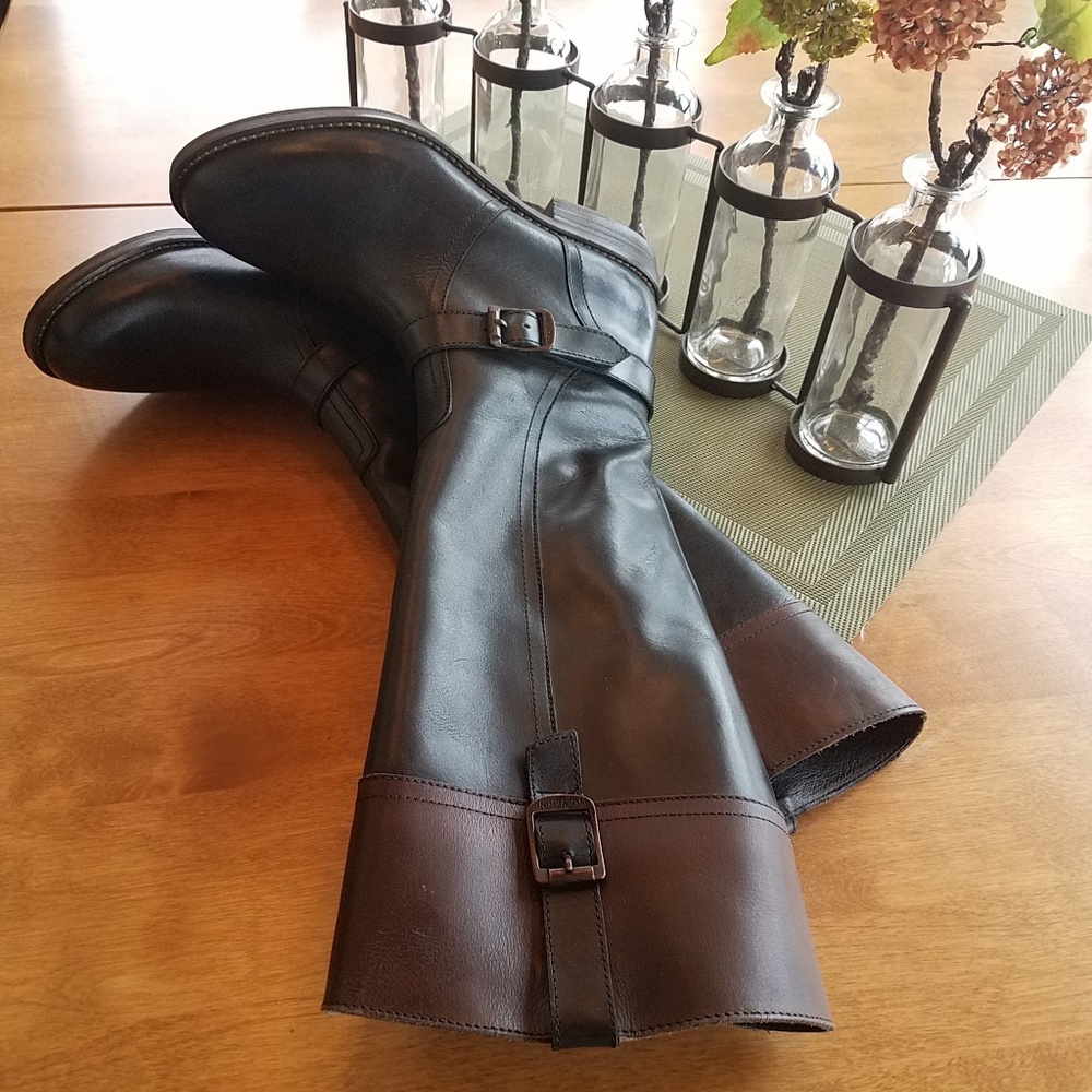 Boots - Picture 4 of 4